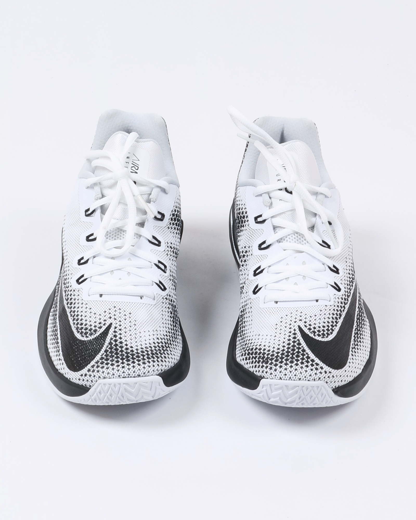 Кроссовки Nike Air Max Infuriate Low - фото 3