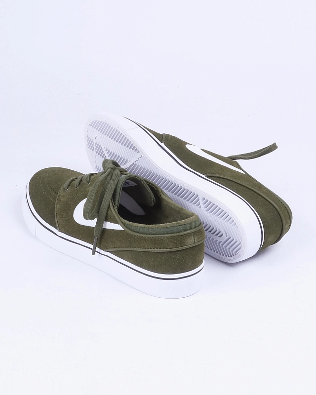 Nike janoski creme hotsell